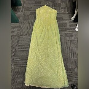 New without tags never worn formal beaded long dress yellow size 10